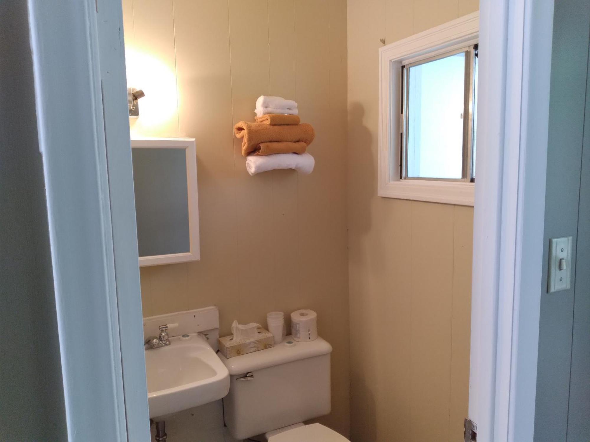 Appletree Inn Radium Hot Springs Zimmer foto